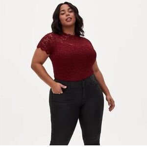 TORRID LACE HIGH NECK SHORT SLEEVE BODYSUIT
